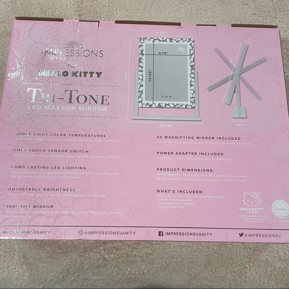 Impressions Hello Kitty Tri-Tone Makeup Mirror - Picture 2 of 8